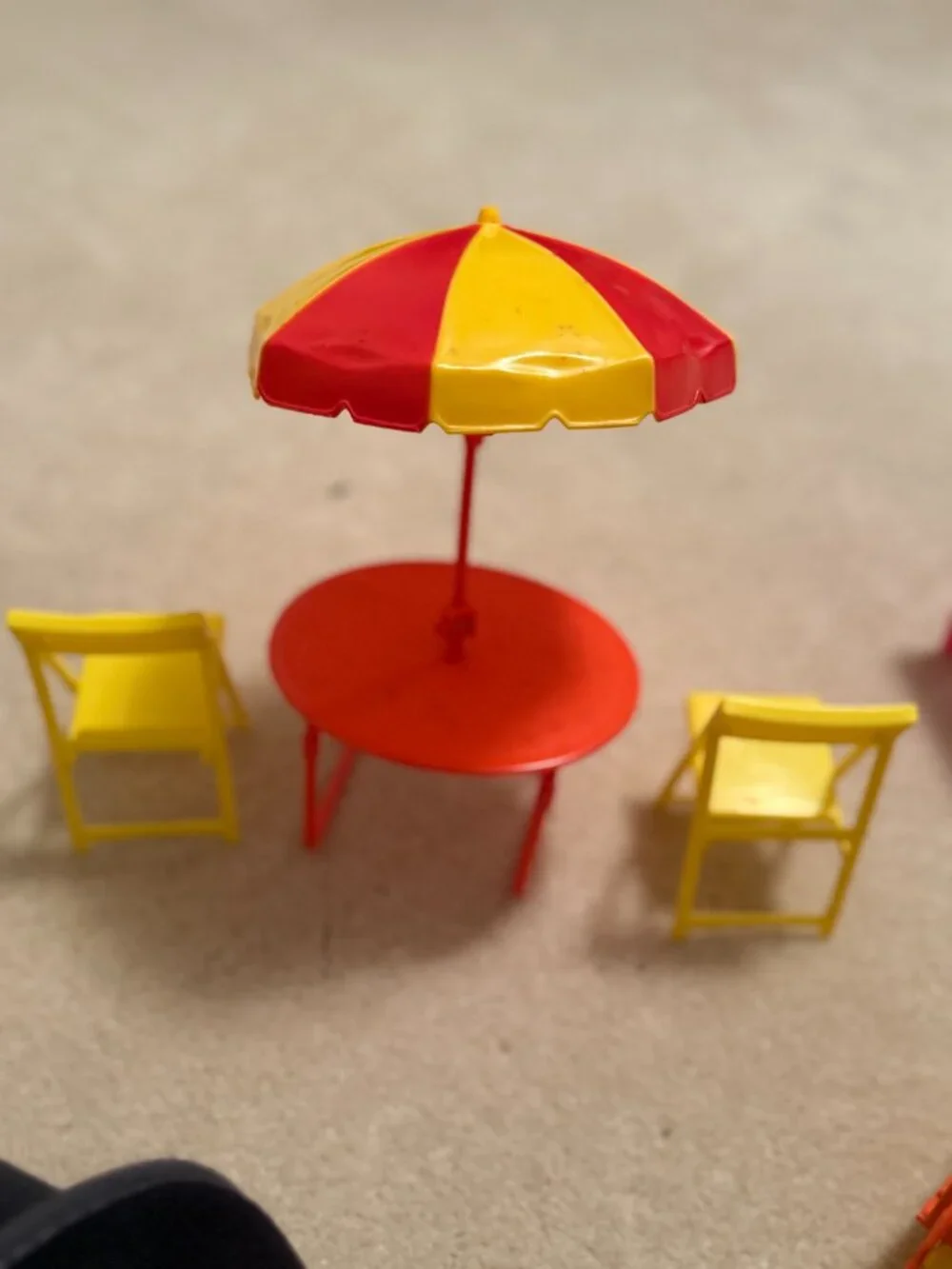 Arco Barbie vintage patio/pool furniture - chairs, chaise, table,umbrella, grill